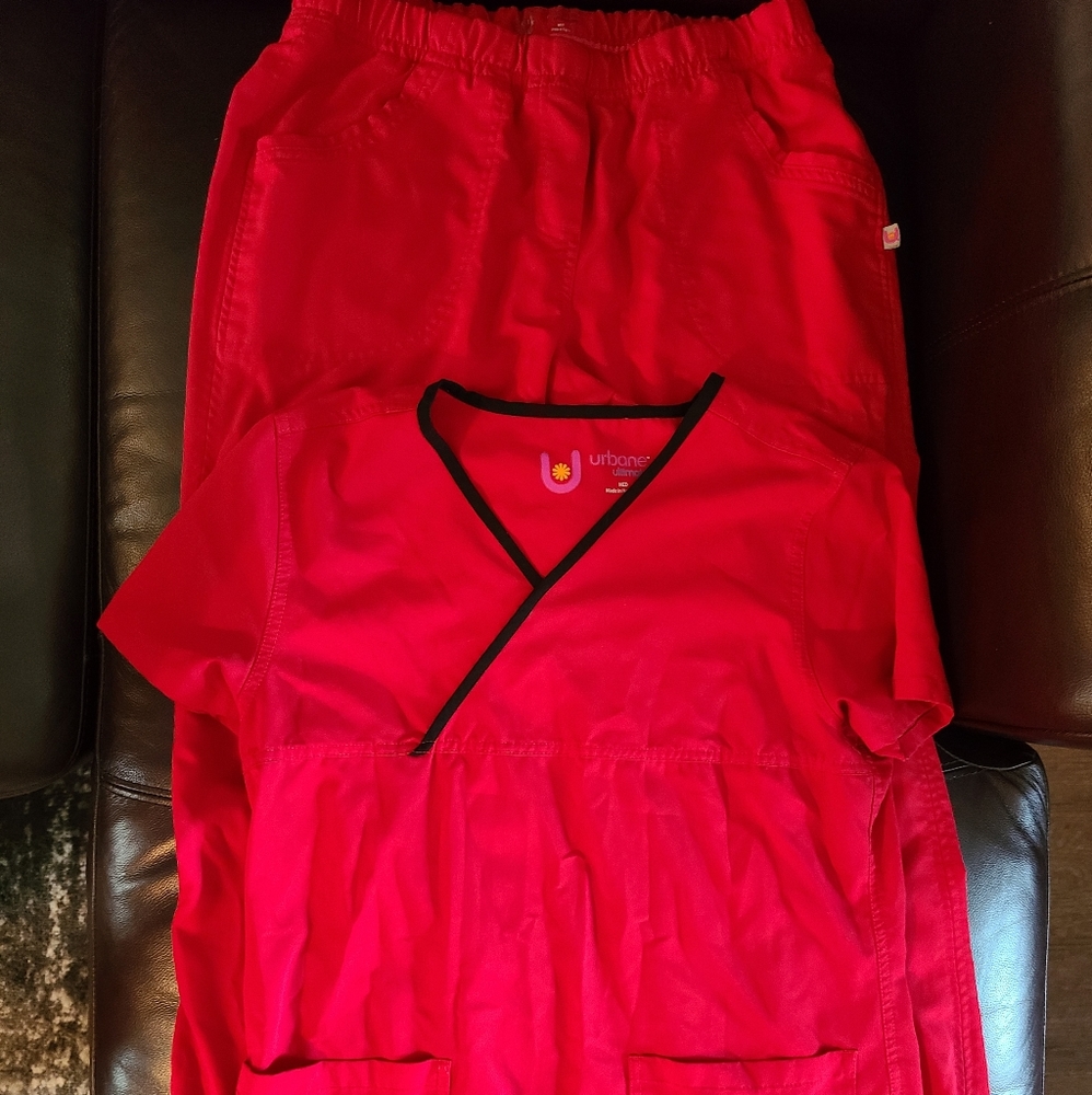 Women's scrubs medium 1 pair
